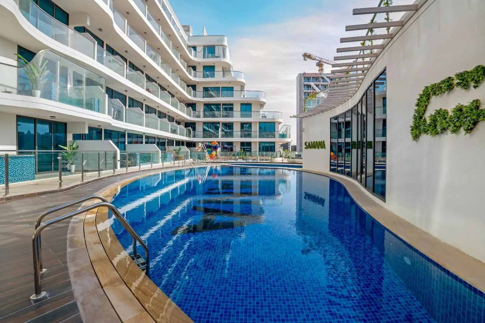 Apartmán Chic One-Bed Haven W Pool & Gym Heart Of Dubaj